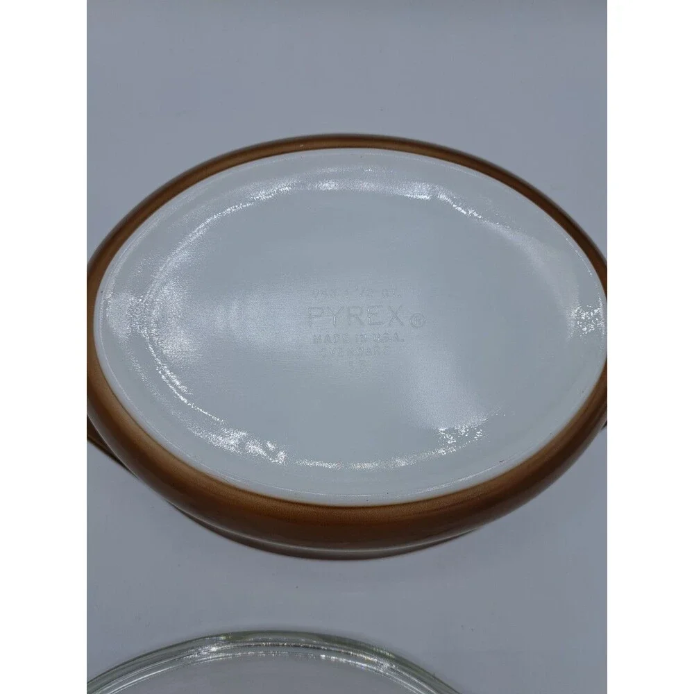 Pyrex Early American Oval Casserole Baking Dish with Lid 1.5 Qt Vintage #043